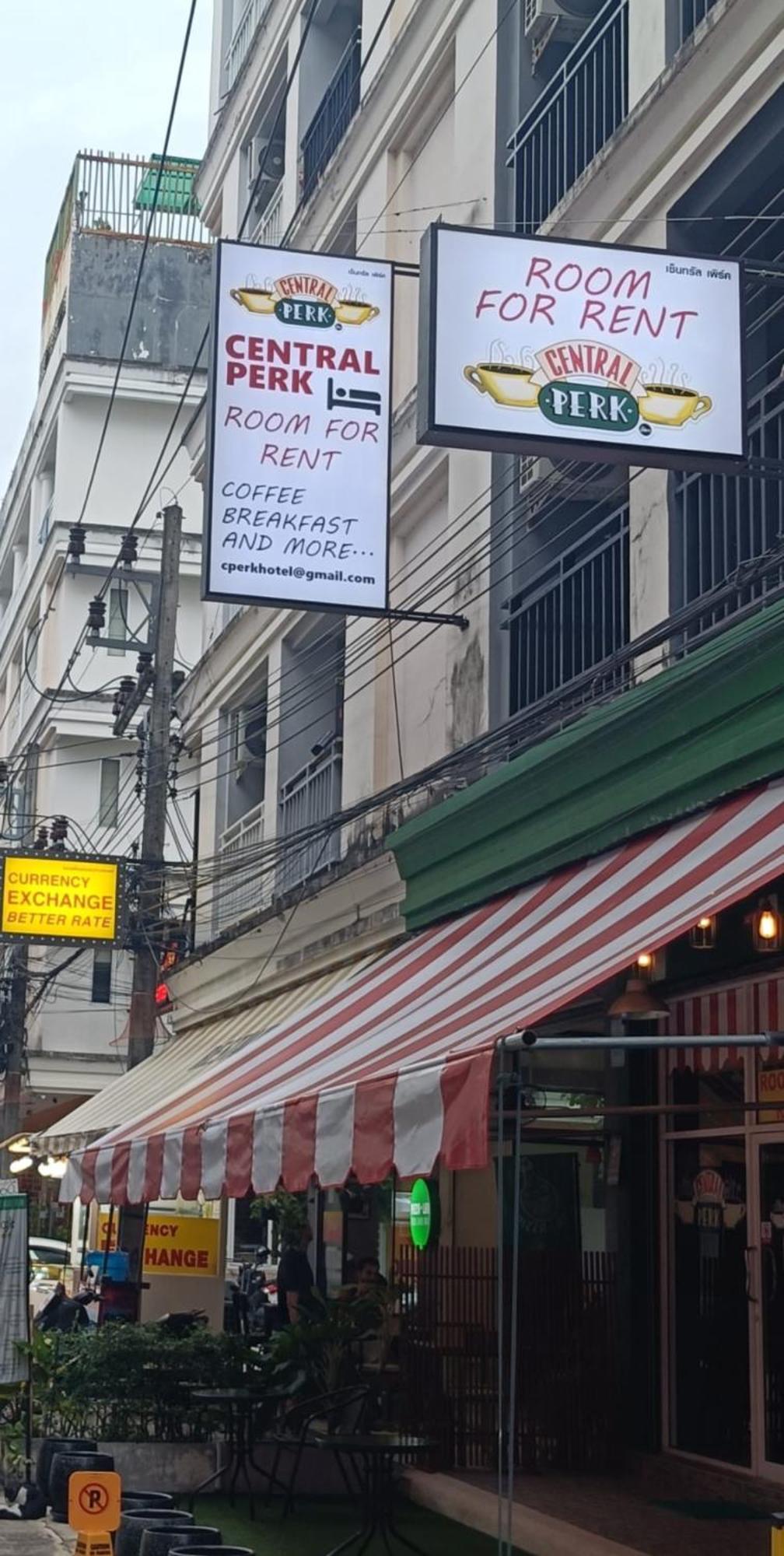 Central Perk Hotel Patong 외부 사진
